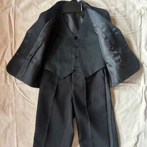 Tuxedo Black Boys Kids Toddler Children Formal Party Wedding EUC